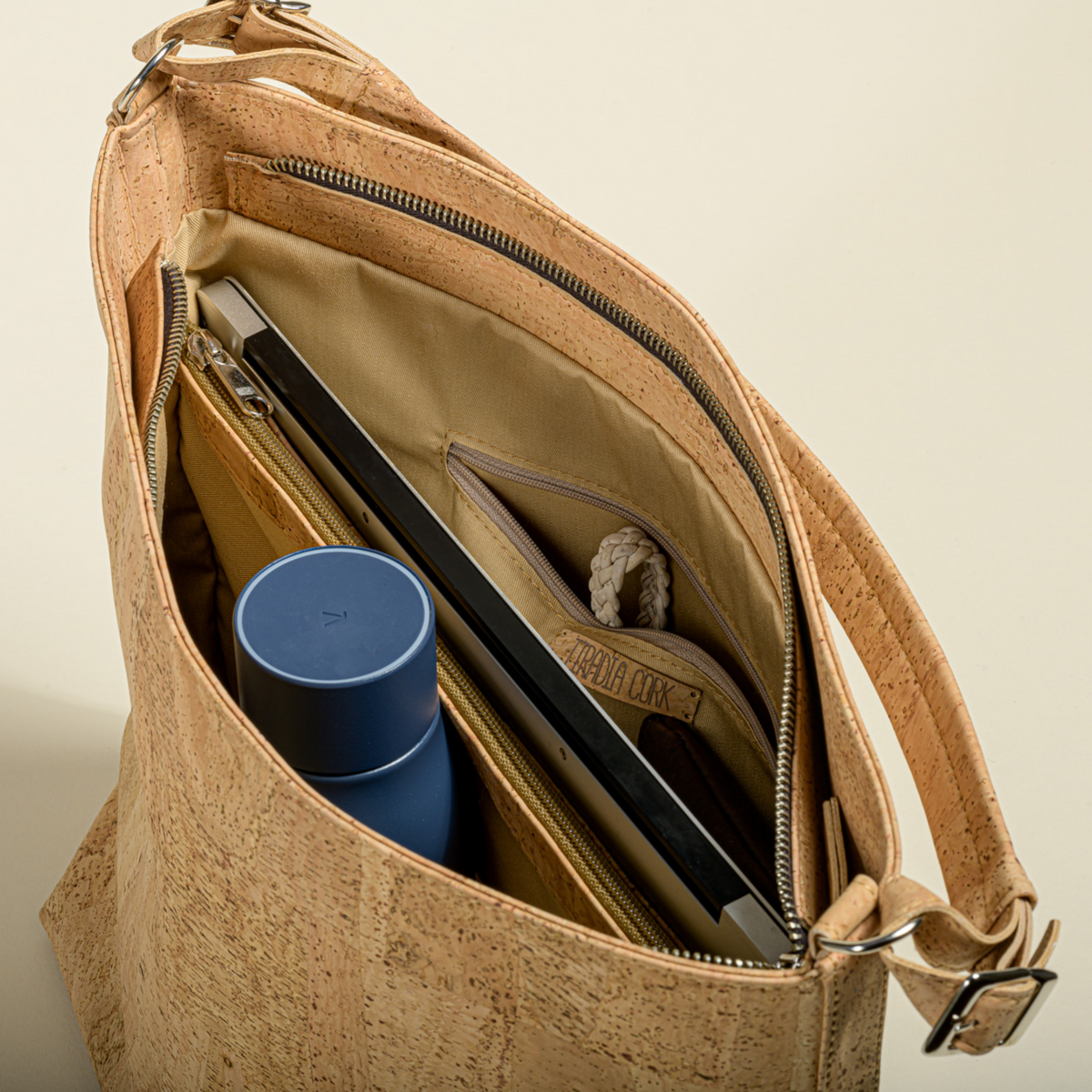 NOMA CORK Shoulder Bag