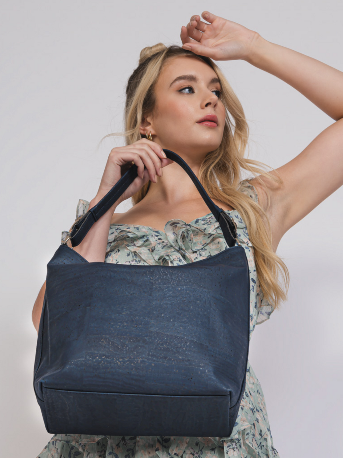 NOMA CORK Shoulder Bag