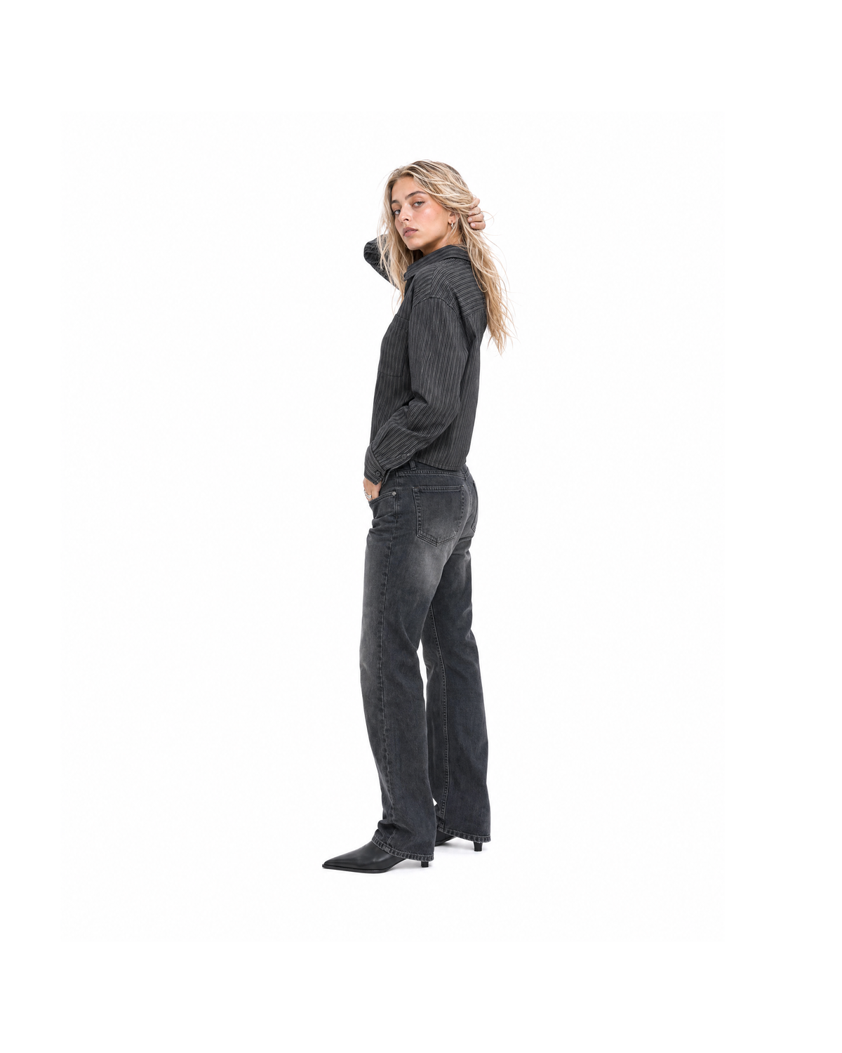 SERO Veil Crop Shirt [Styled on Her]