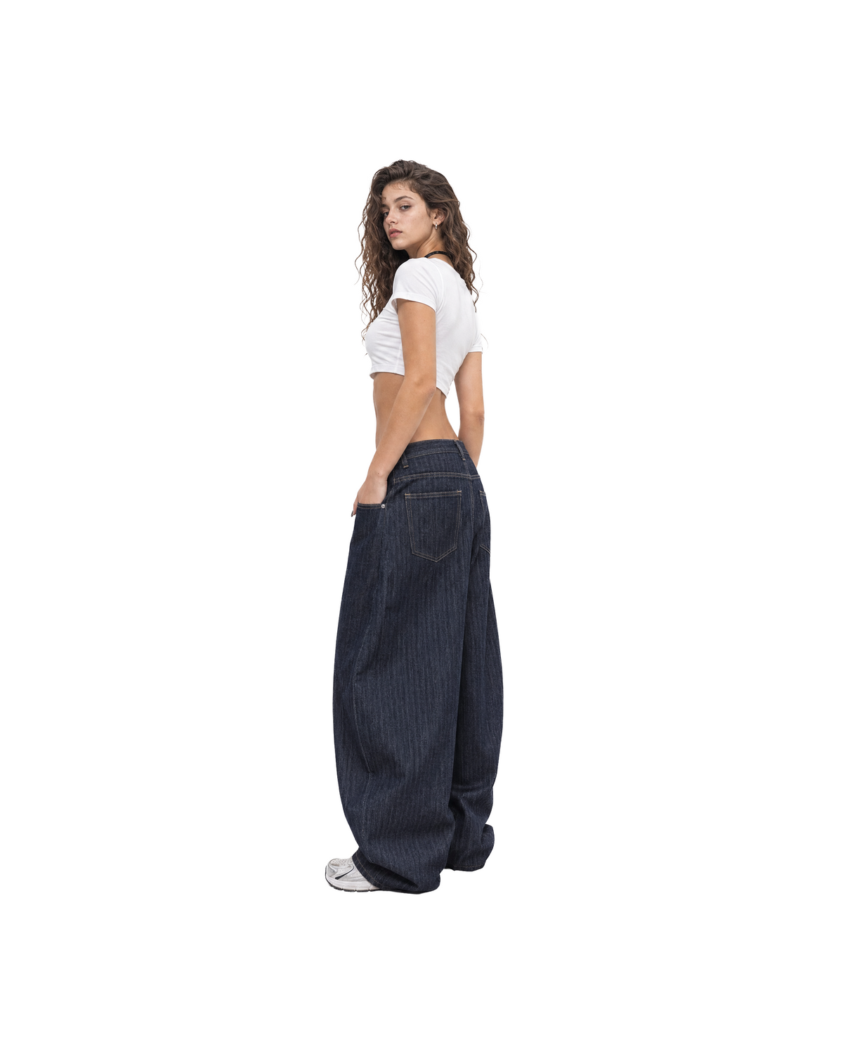 NOLL Arc Herringbone Raw Denim Balloon Jeans [Styled on Her]